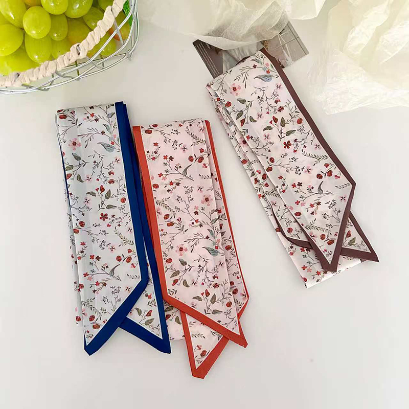 2026 New Arrival Women Vintage - Silk Neck Scarf 评论和价格