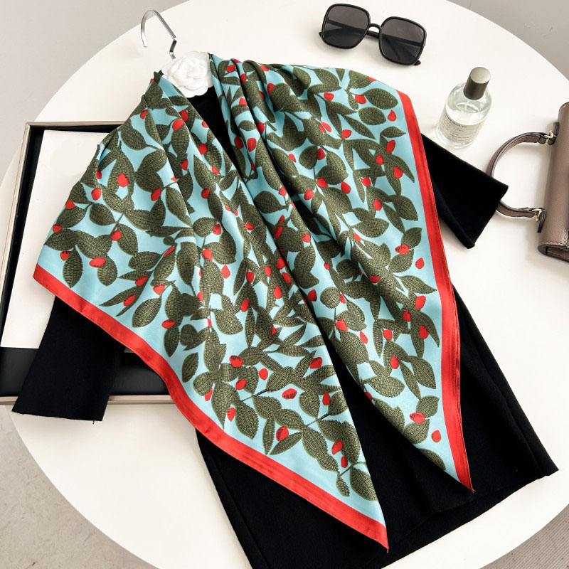 90cm Square Scarf High Quality - Ascot Neck Scarf 评论和价格