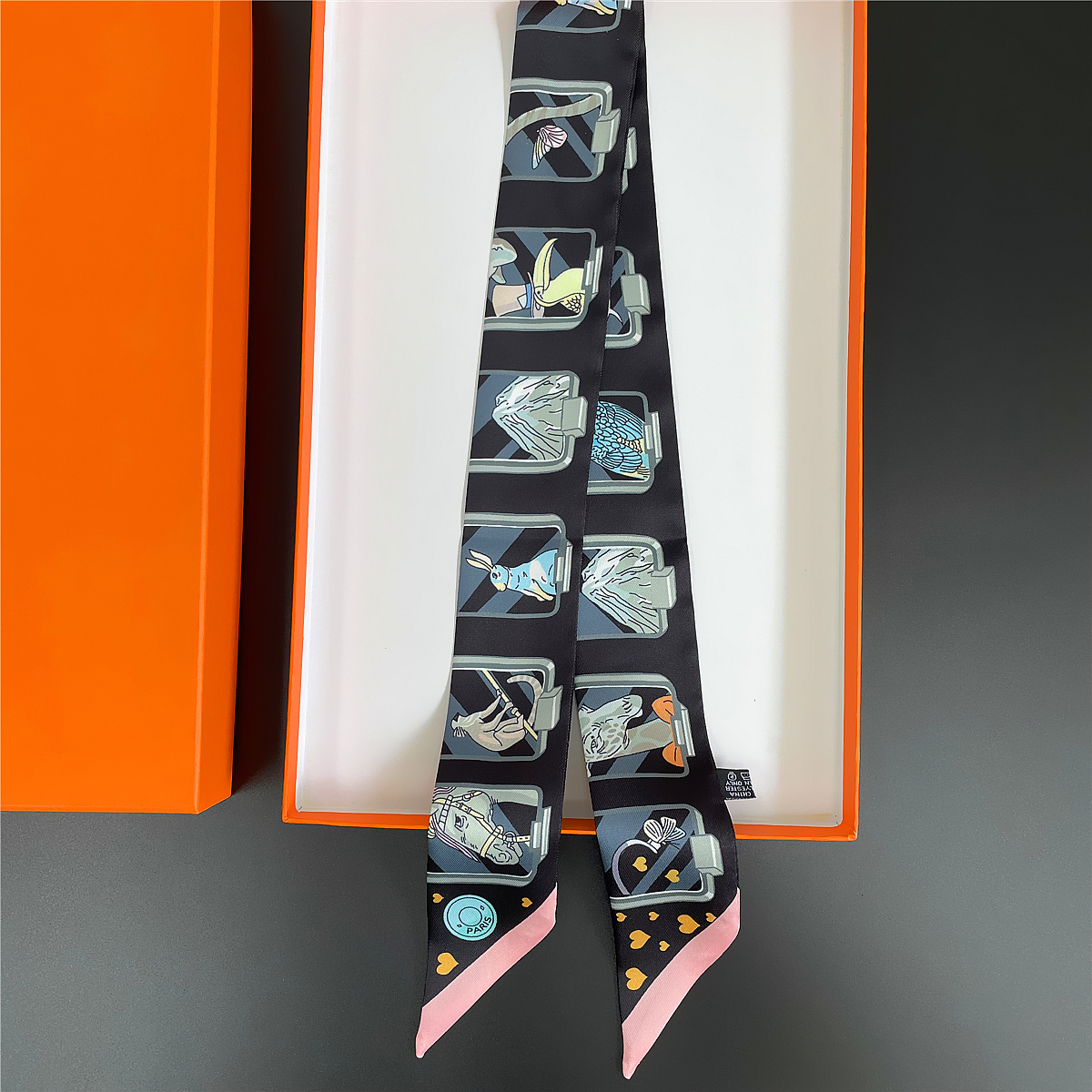 Brand Design Twill 100% Silk S - Scarf Silk Square 评论和价格