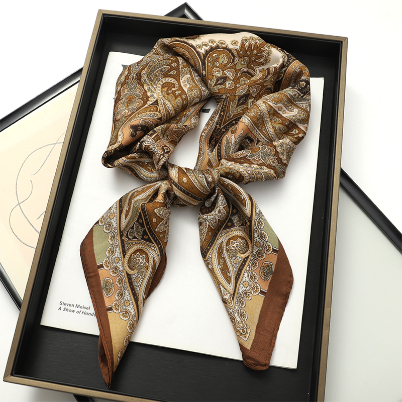 Bohemian Style Print Luxury Br - Silk Neck Scarf 评论和价格