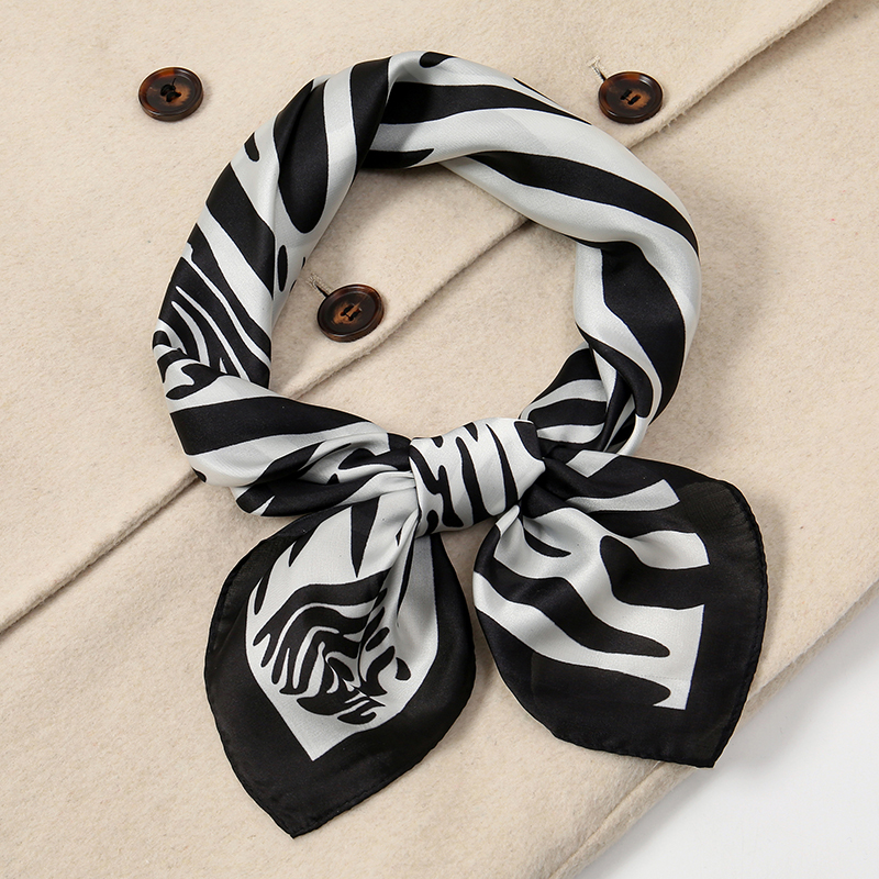 2025 Beach Hijab Stoles Silk S - Silk Tie Striped 评论和价格