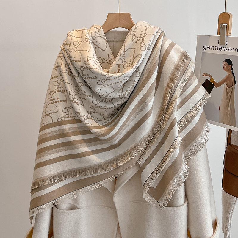 Elegant Striped Design Scarf I - Woven Scarf Blanket 评论和价格
