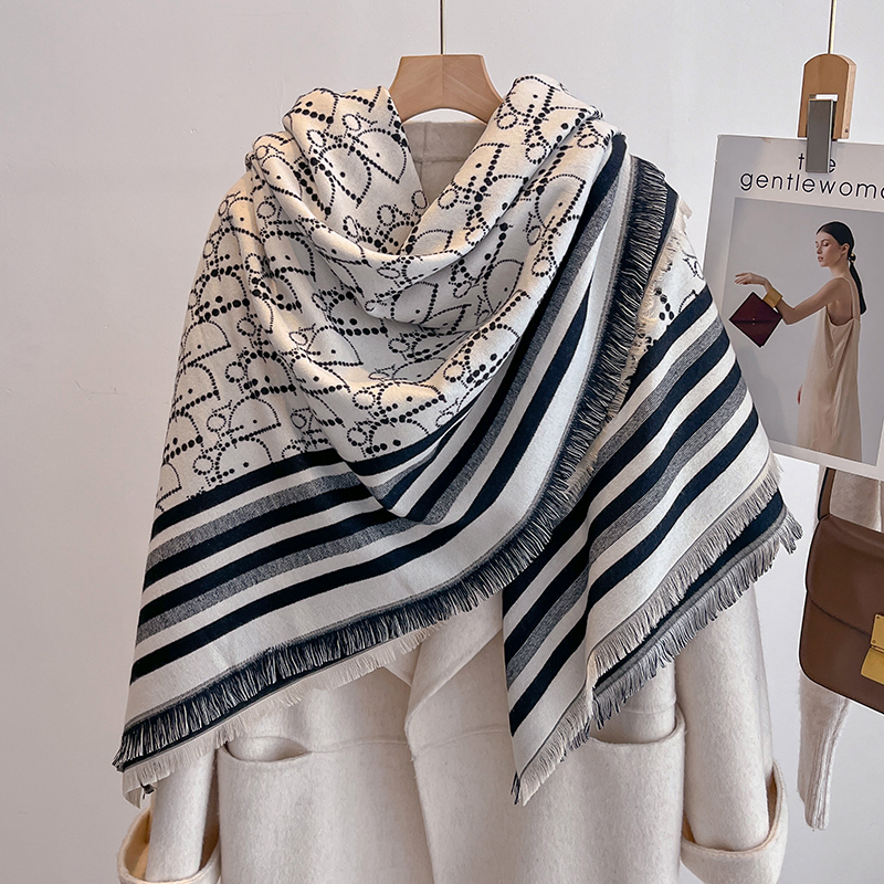 Elegant Striped Design Scarf I - Woven Scarf Blanket 评论和价格