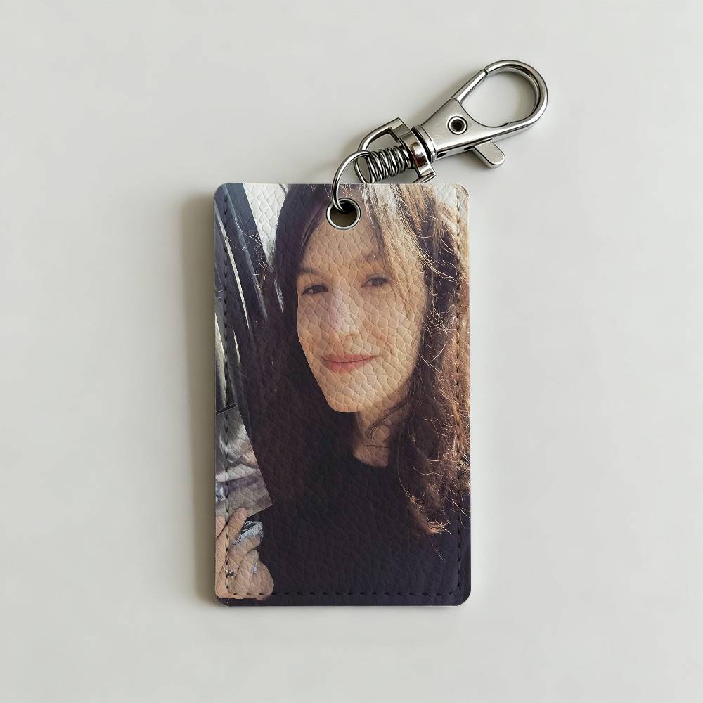 Adrianne Lenker Songs Album Ca - Lanyard Badge Holder 评论和价格