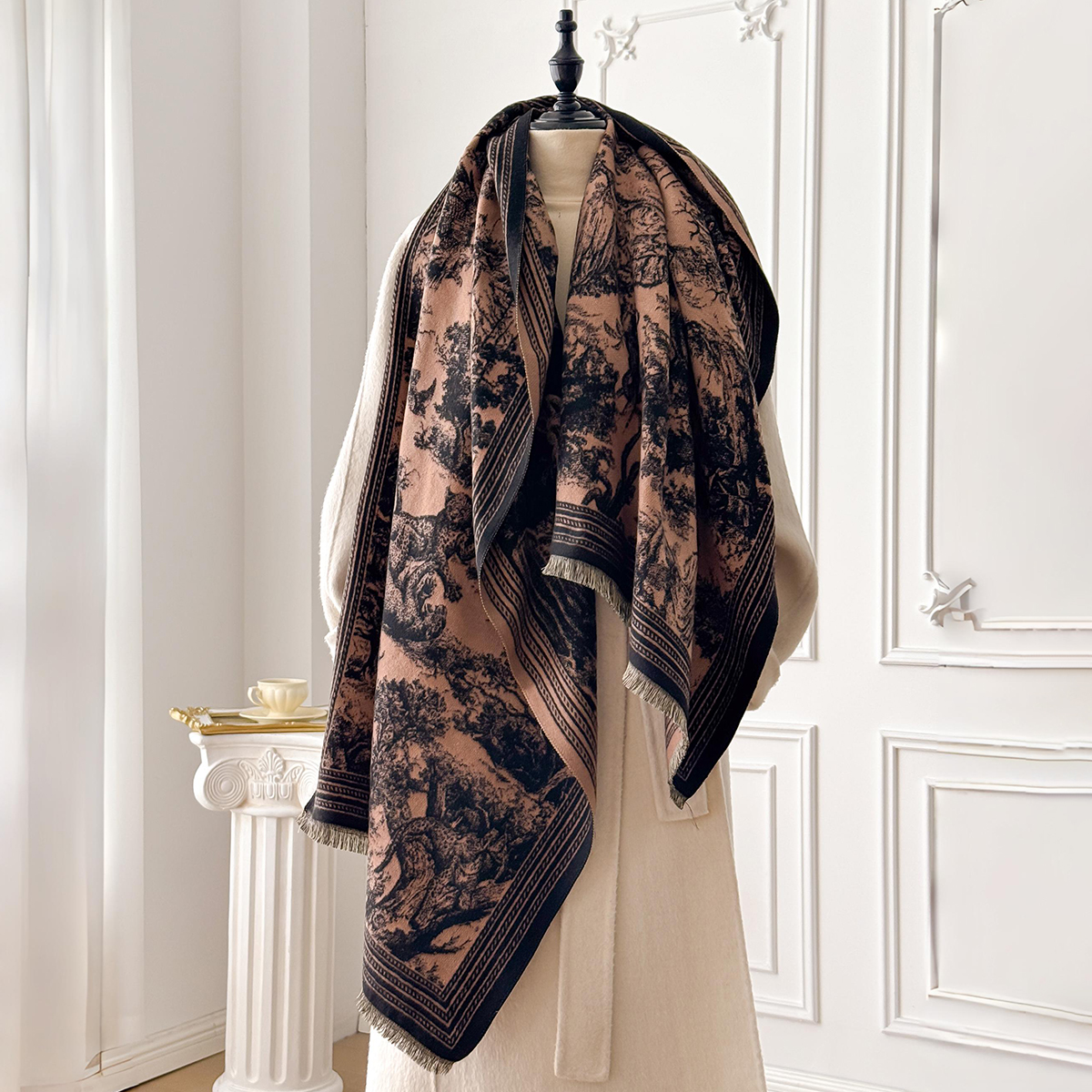 Elegant Animal Jacquard Pashmi - Woven Scarf Blanket 评论和价格