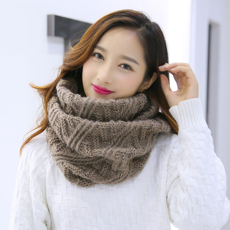 Unisex Winter Soft Chunky Knit - Infinity Scarf Knit 评论和价格